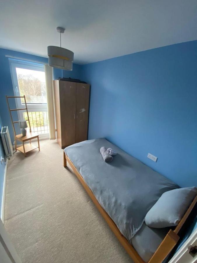 Апартаменты Fabulous 3 Bedroom Flat *